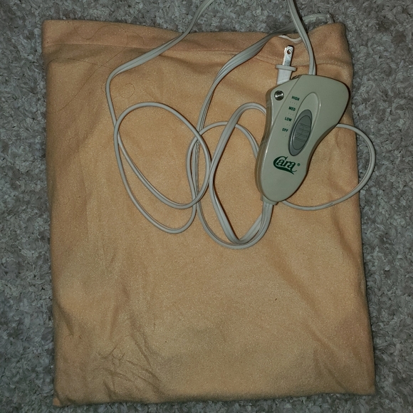 Heating Pad - Picture 7 of 10